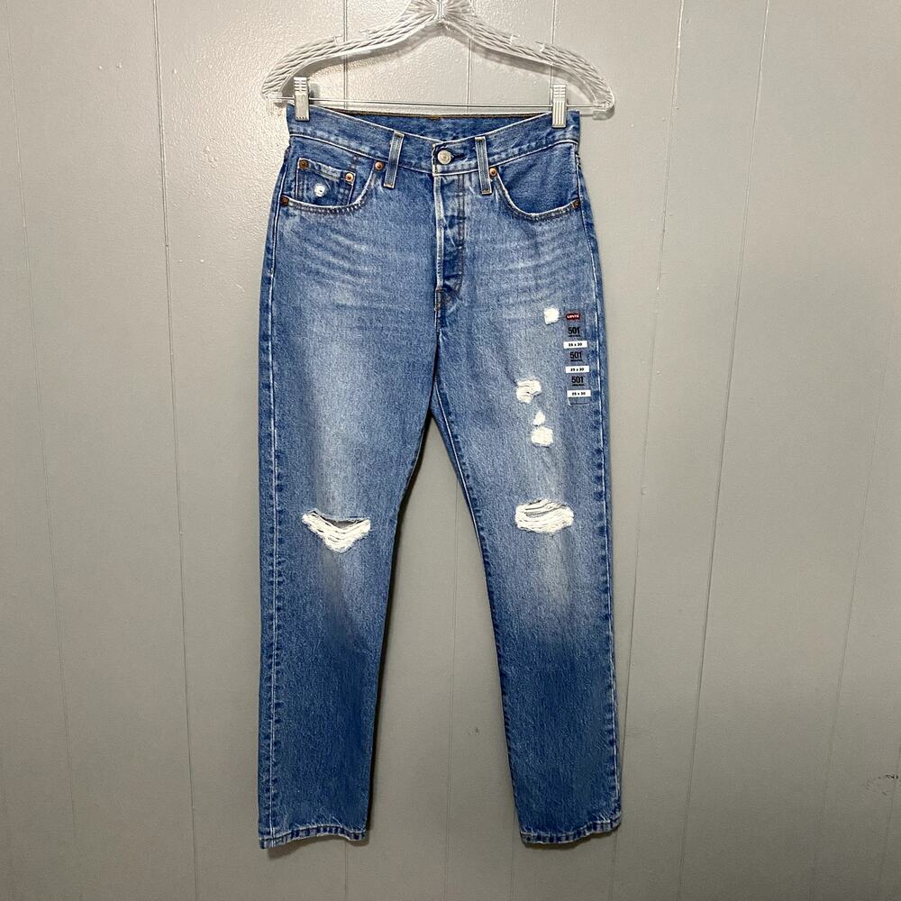 NEW Levi's Women's 501 Original Fit Medium Wash Distressed Straight Jeans 25
